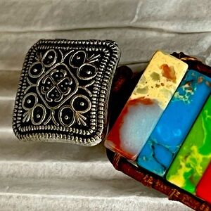 Bold bracelet💛💚💙❤️